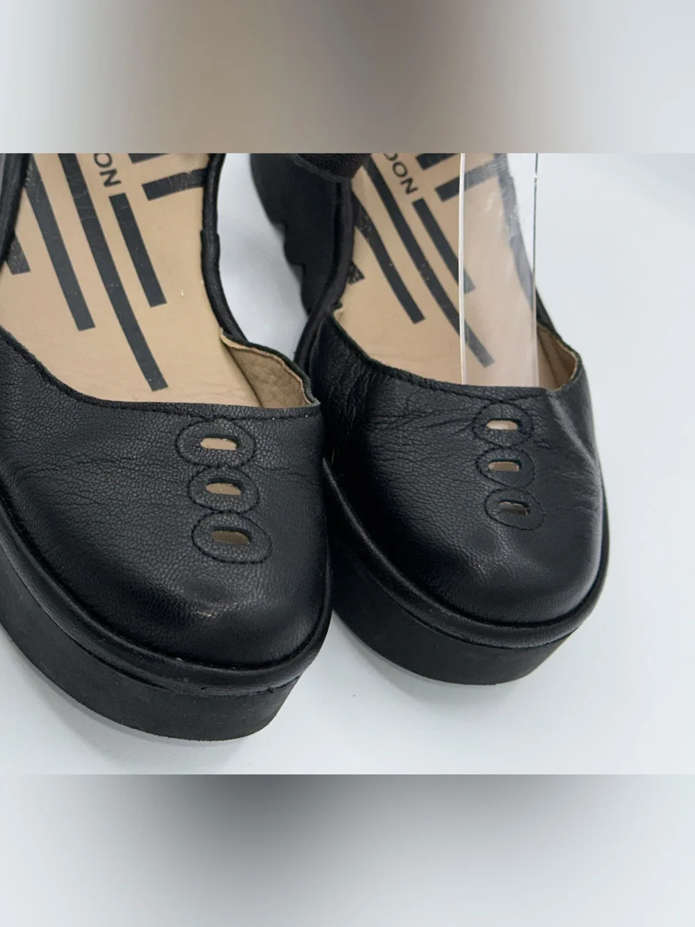 Fly London BISO305FLY Leather Wedge Sandals Black Leather Shoes Strap Sz 38 AA28